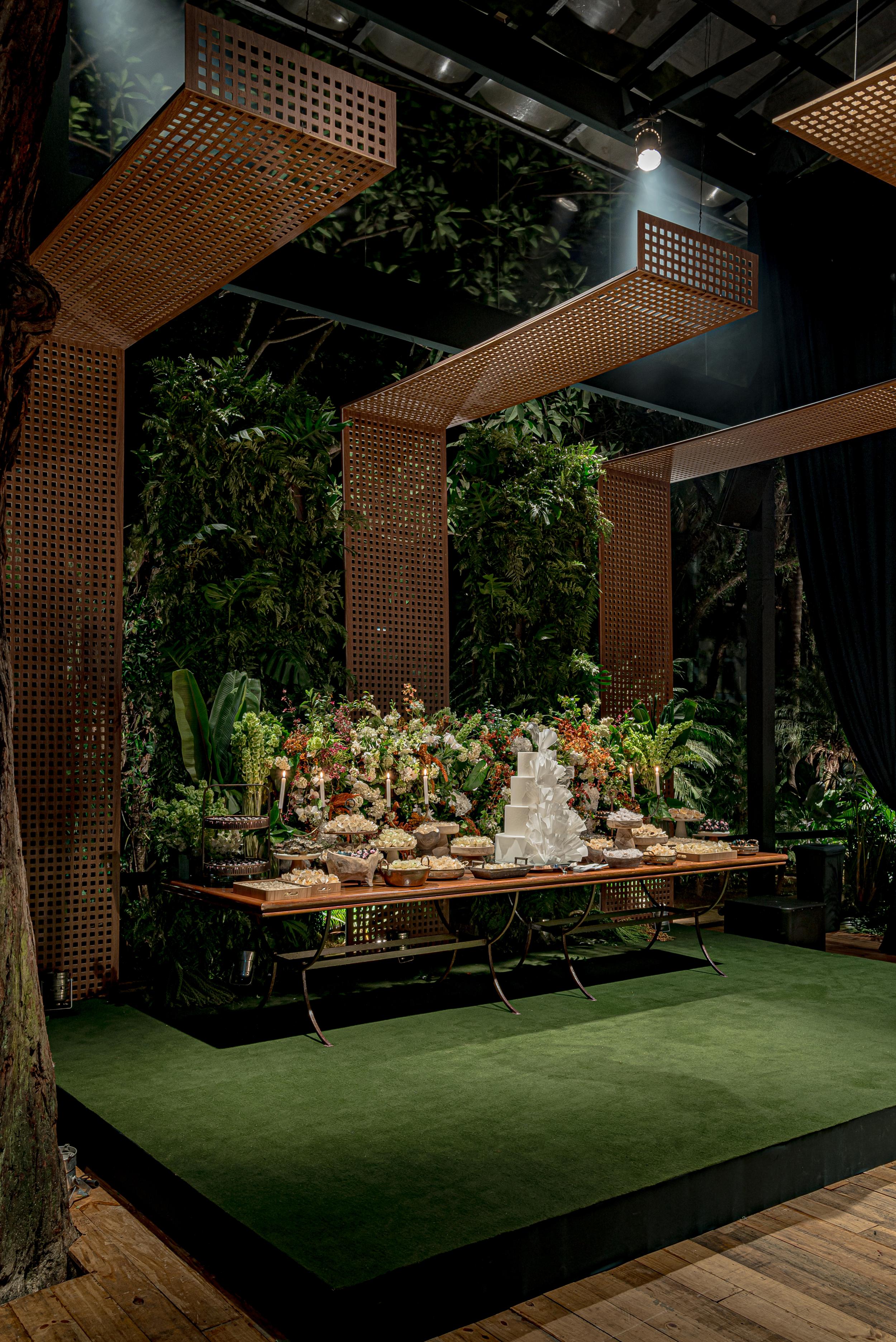 Modern Jungle